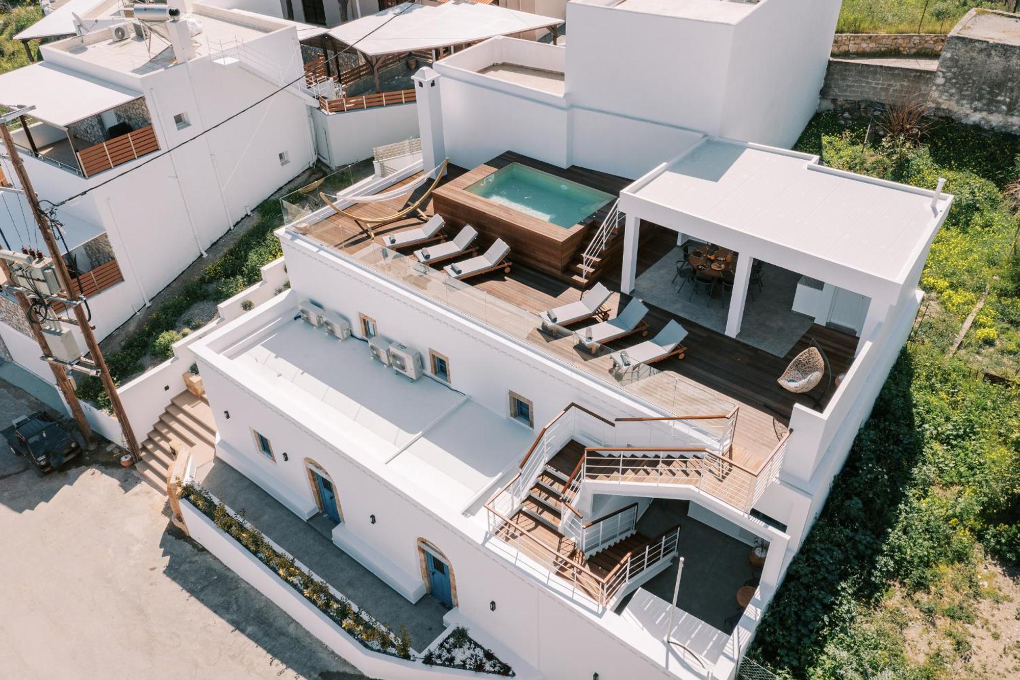 Square Luxury * Kalathos